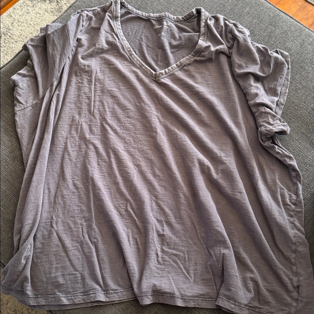 Universal Thread Distressed V-neck T-shirt Bundle of 3 shirts size 4X - Picture 4 of 5
